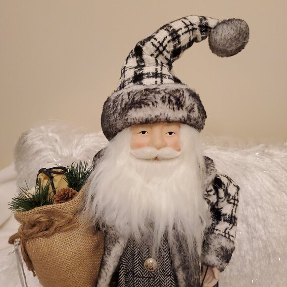 NWT White Pine Free Standing Santa Black White Plaid Herringbone Holiday Decor - Picture 7 of 17